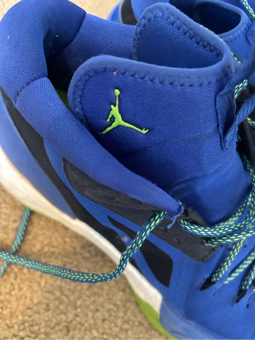 Jordan men’s shoes sneakers size 12 - Picture 4 of 11